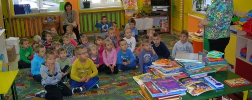 Spotkanie z dziećmi w Zespole Szkół w Dretyniu